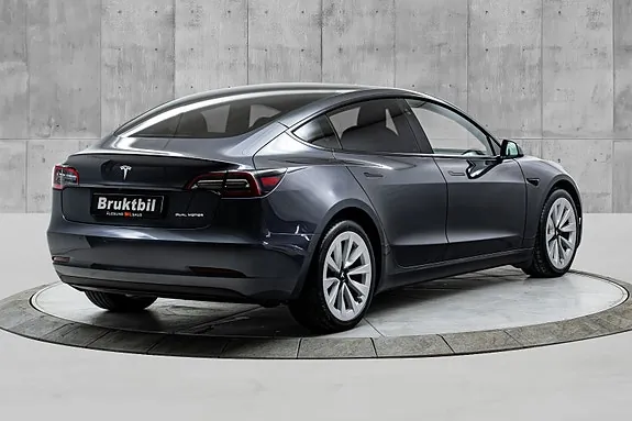 Tesla Model 3 2022 photo 5