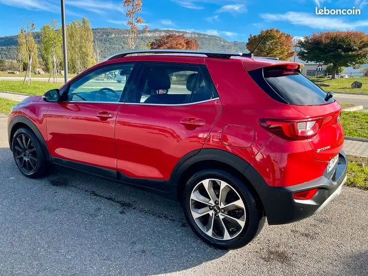 Kia Stonic 2018 photo 2