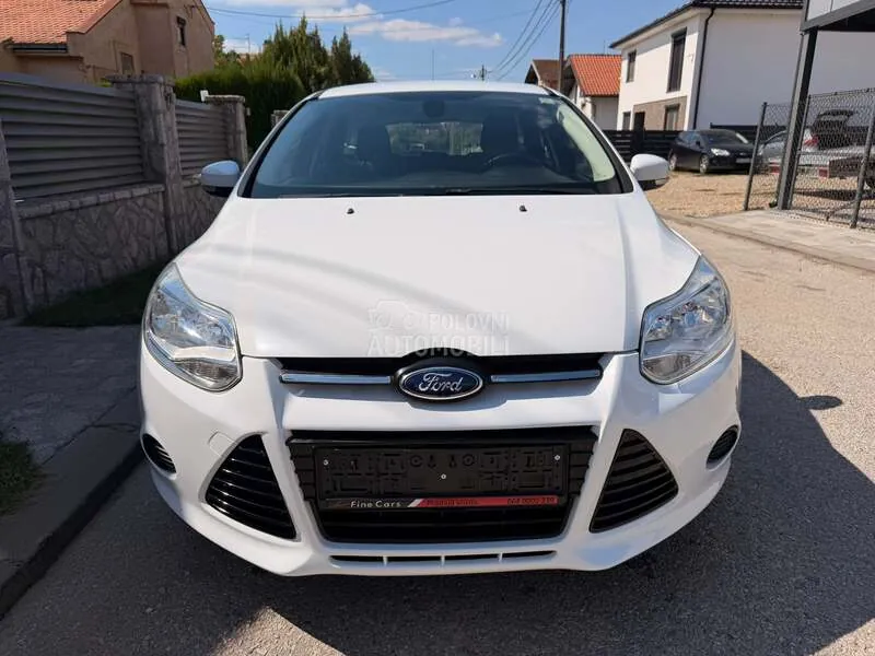 Ford Focus 2013 photo 4