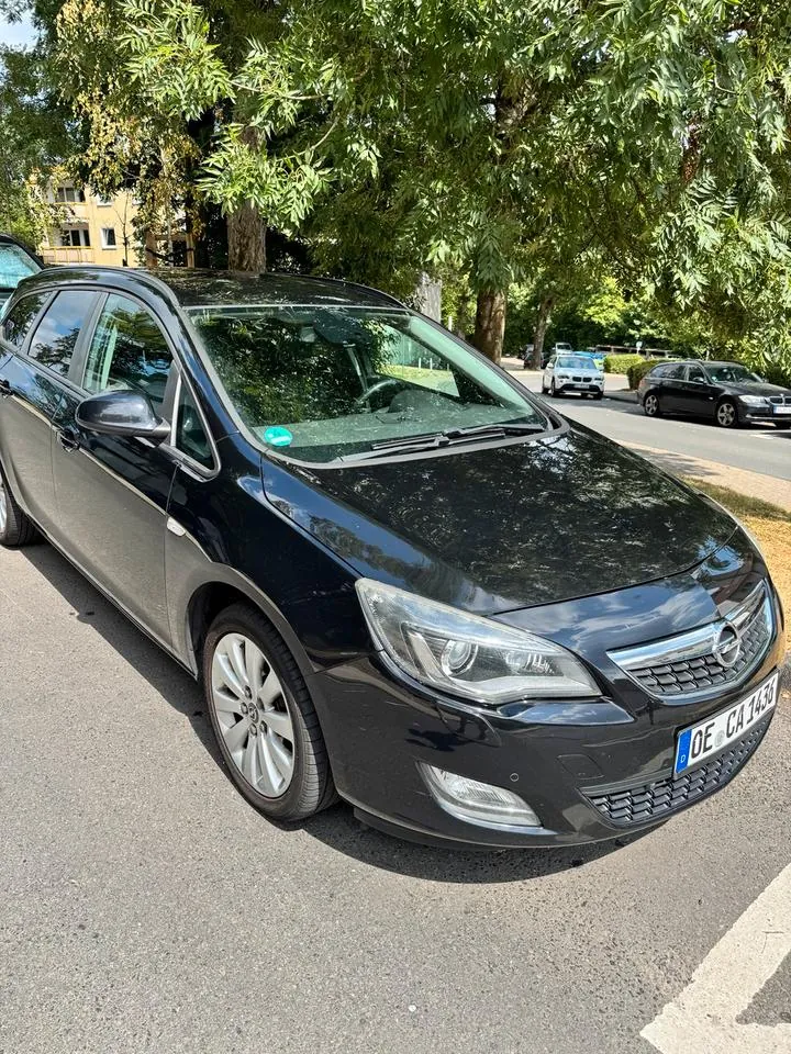 Opel Astra J