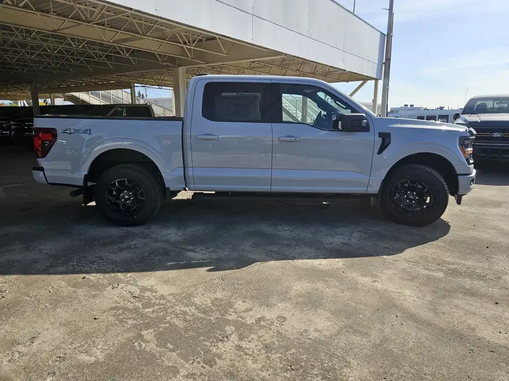 Ford F-150 2026 photo 3