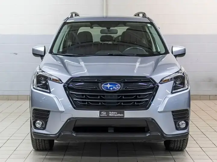 Subaru Forester 2024 photo 2