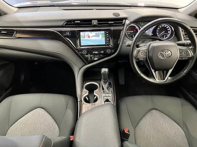 Toyota Camry 2018 photo 2
