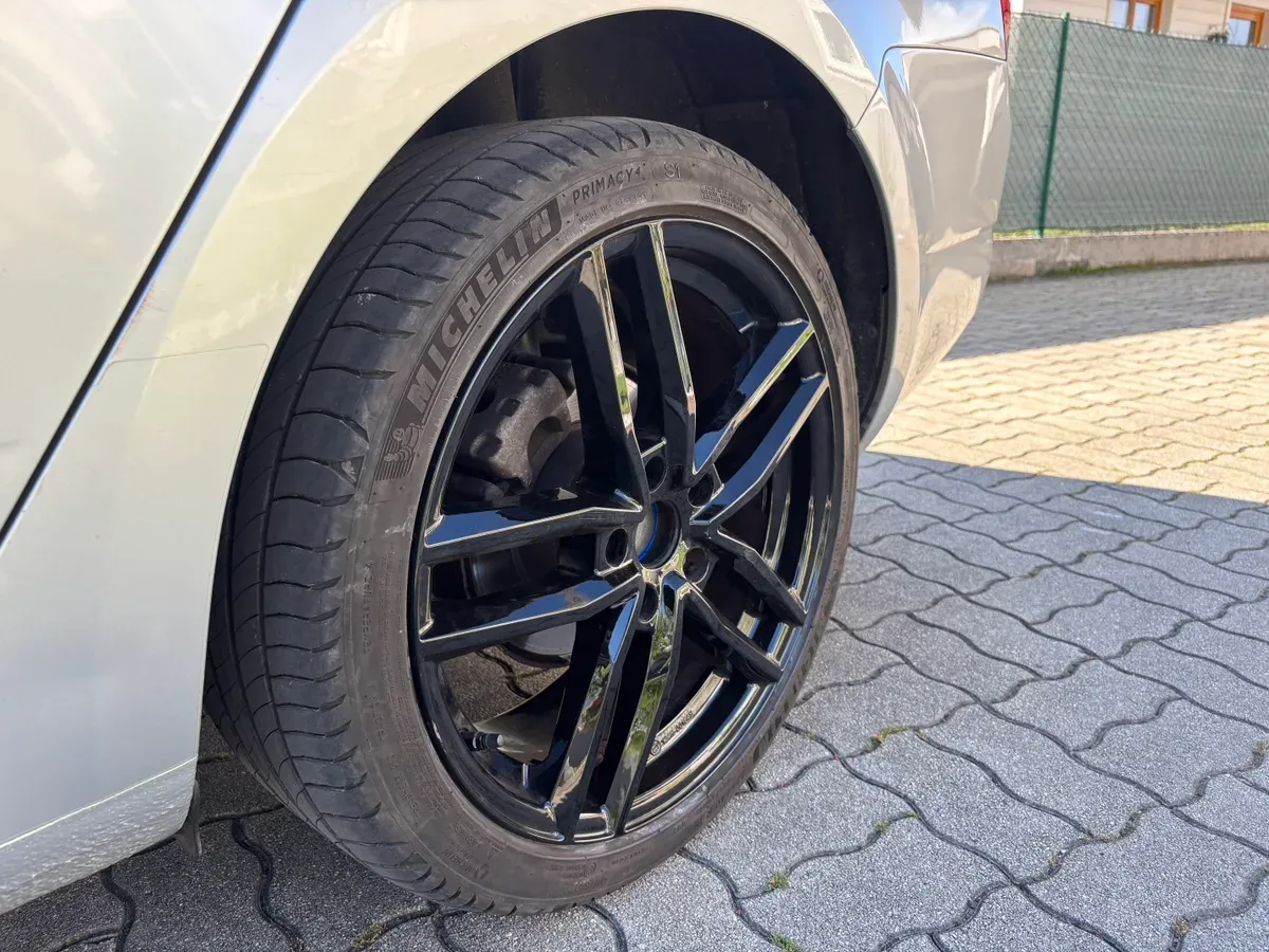 Skoda Octavia 2014 photo 3