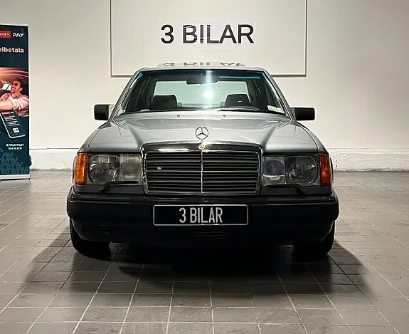 Mercedes-Benz 300 E 1989 photo 3