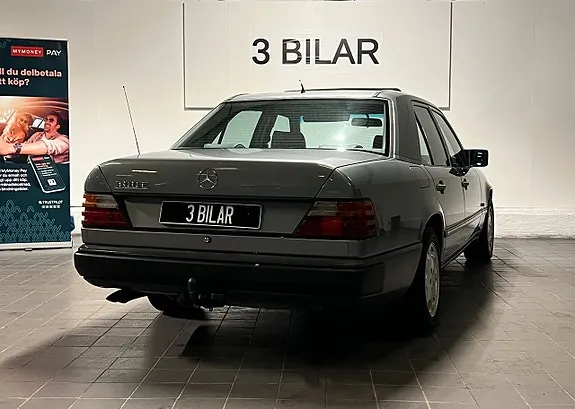 Mercedes-Benz 300 E 1989 photo 5