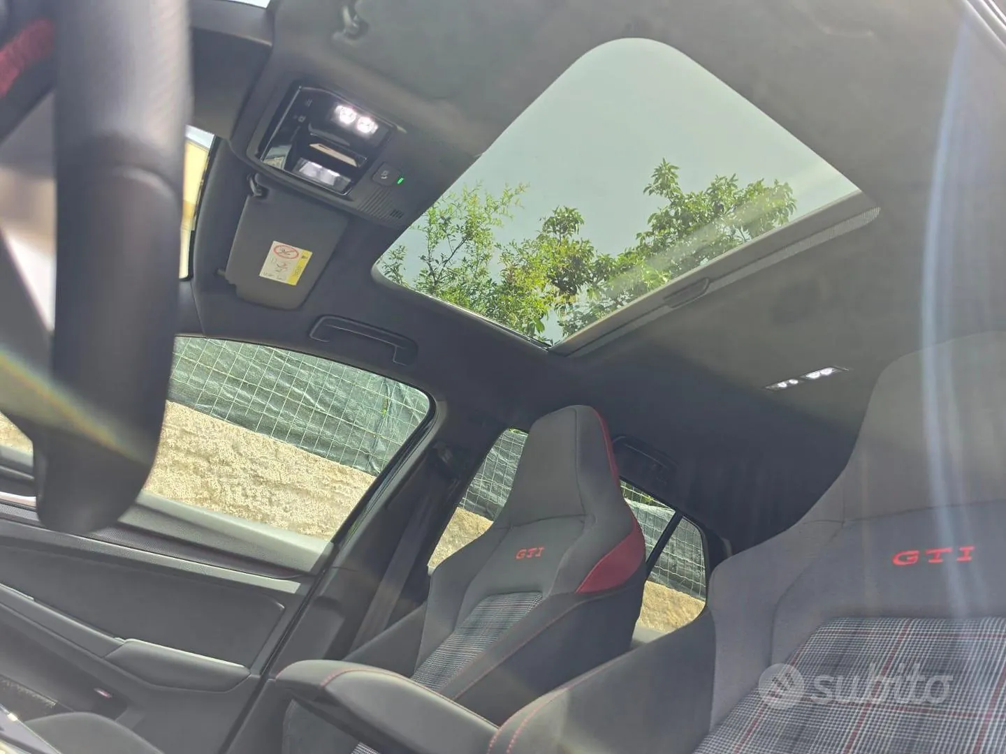 Volkswagen Golf 2025 photo 3