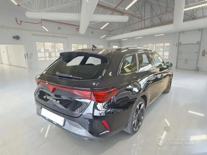 Cupra Leon 2025 photo 4