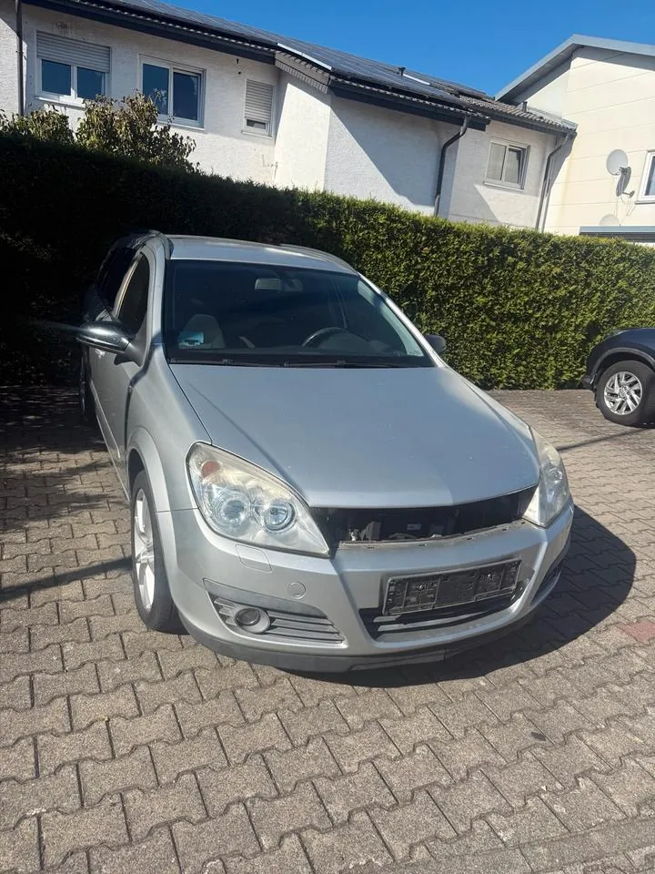 Opel Astra H