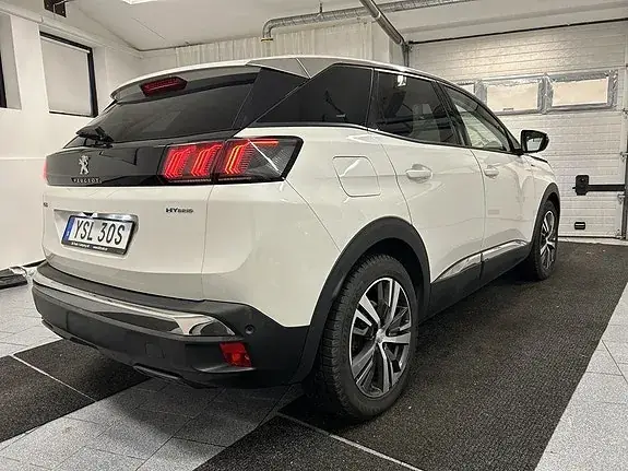 Peugeot 3008 2021 photo 3