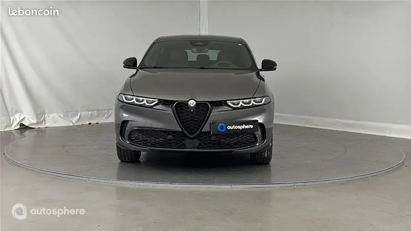 Alfa Romeo Tonale 2025 photo 2