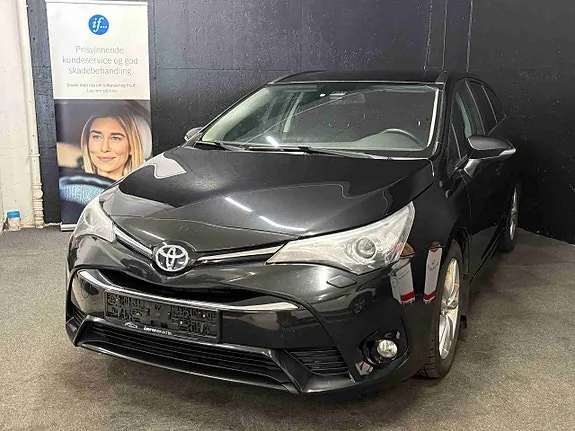 Toyota Avensis 2016 photo 4
