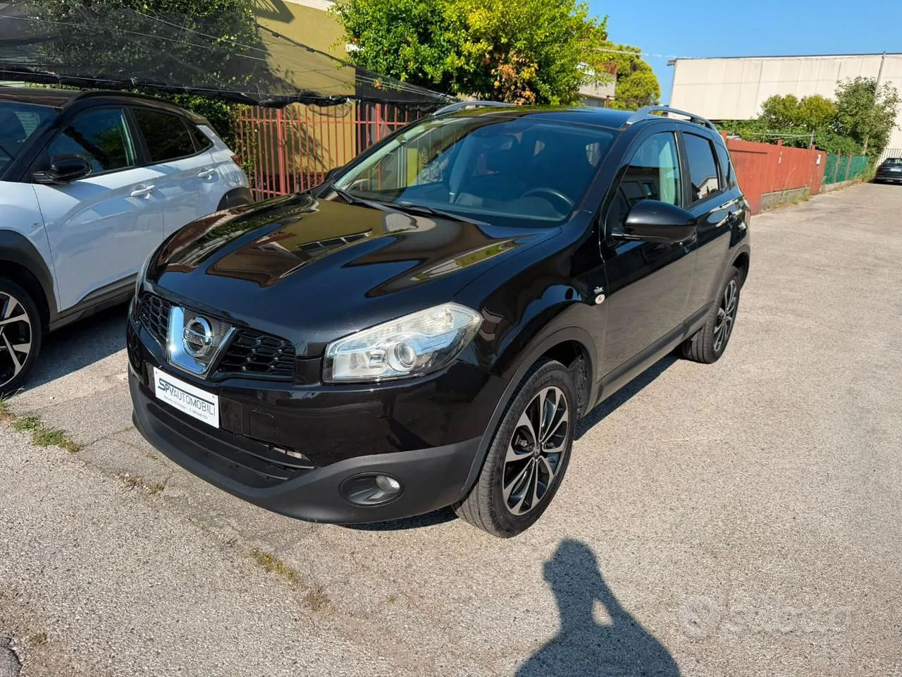 Nissan Qashqai 2011 photo 2