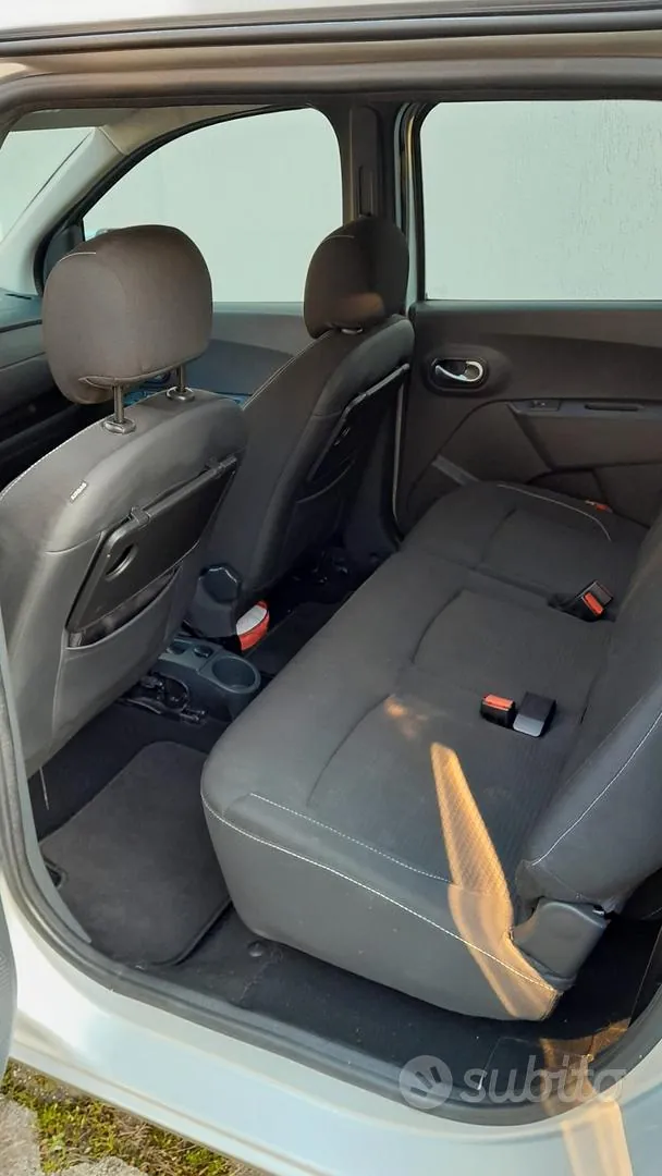 Dacia Lodgy 2018 photo 3