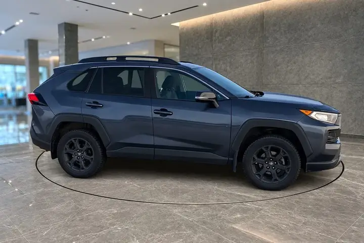 Toyota Rav4 2020 photo 4