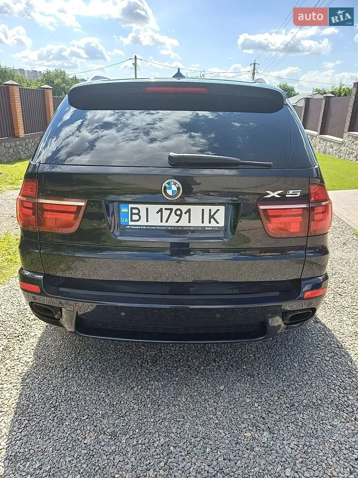 BMW X5 2012 photo 2