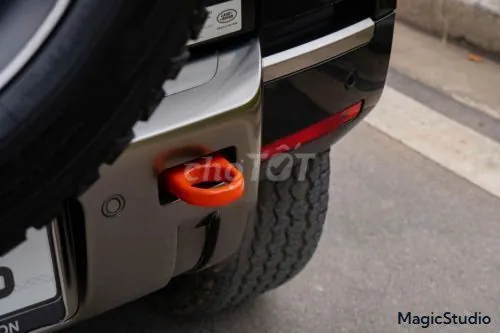 Land Rover Defender 2023 photo 5