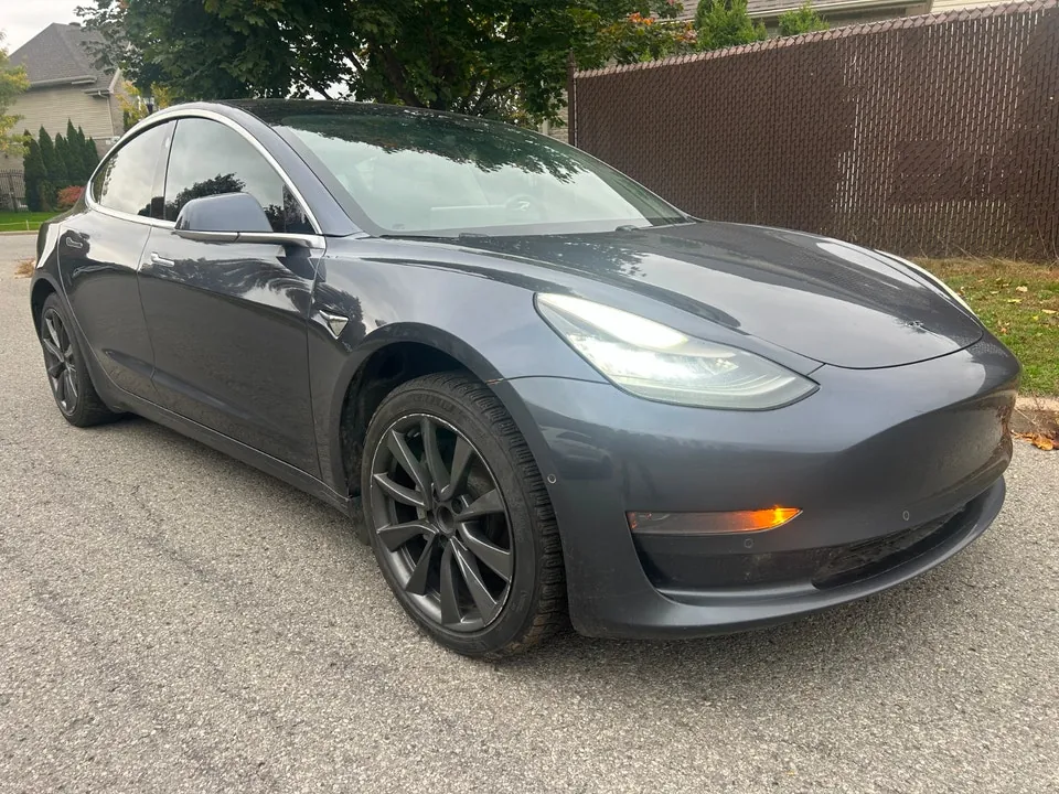 Tesla Model 3 2020 photo 2