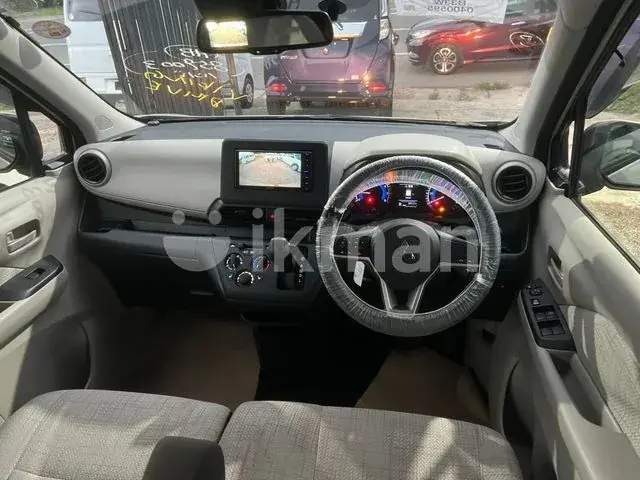 Mitsubishi Ek Wagon 2023 photo 3