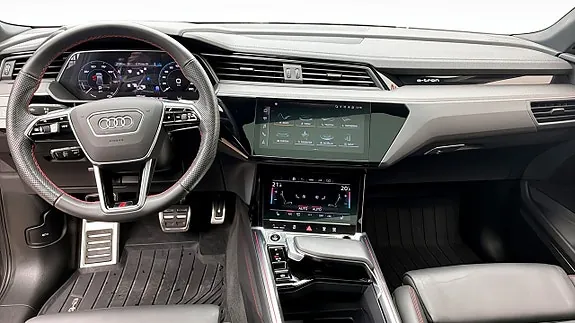 Audi Q8 2024 photo 5