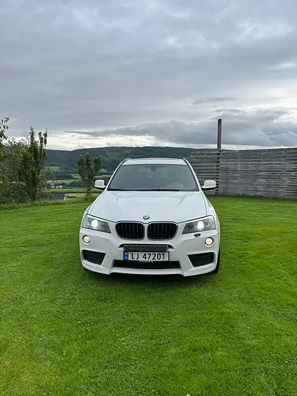BMW X3 2012 photo 4