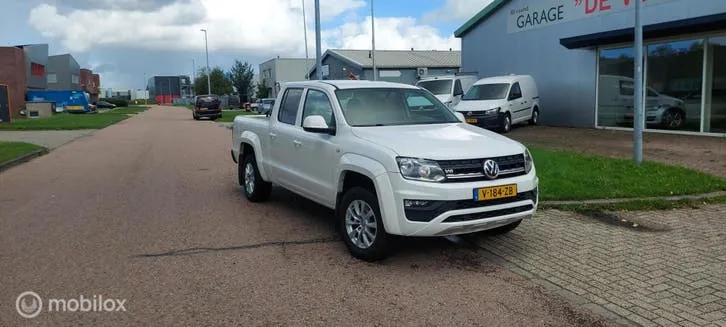 Volkswagen Amarok 2019 photo 2