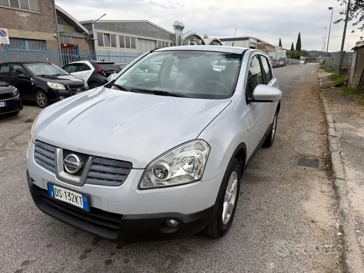 Nissan Qashqai 2008 photo 4