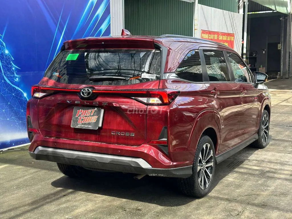 Toyota Veloz Cross 2023 photo 4