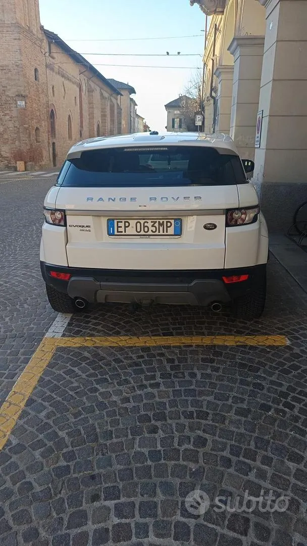 Land Rover Range Rover Evoque 2013 photo 3