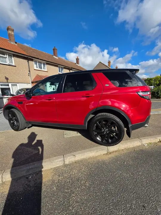 Land Rover Discovery Sport 2019 photo 2