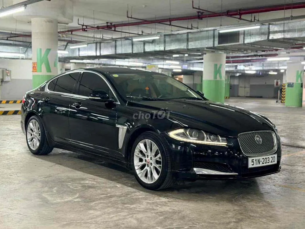 Jaguar Xf