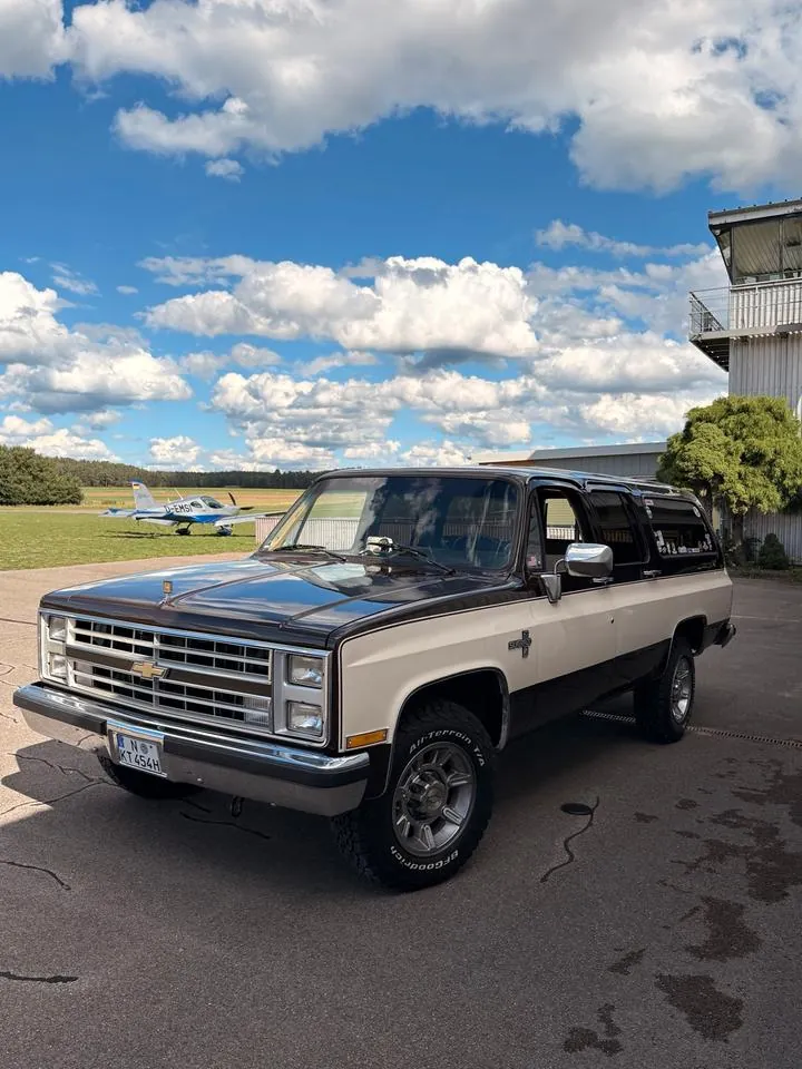 Chevrolet Suburban
