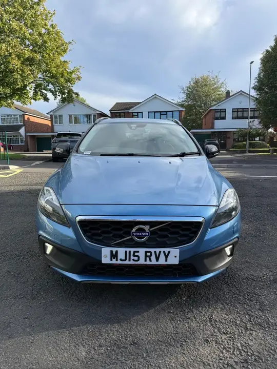 Volvo V40