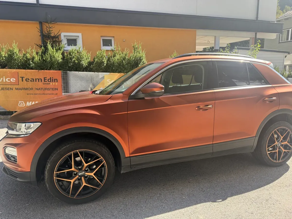 Volkswagen T-Roc 2021 photo 3