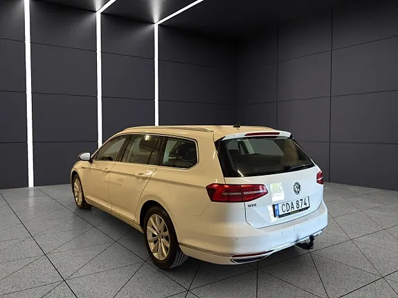 Volkswagen Passat 2016 photo 4