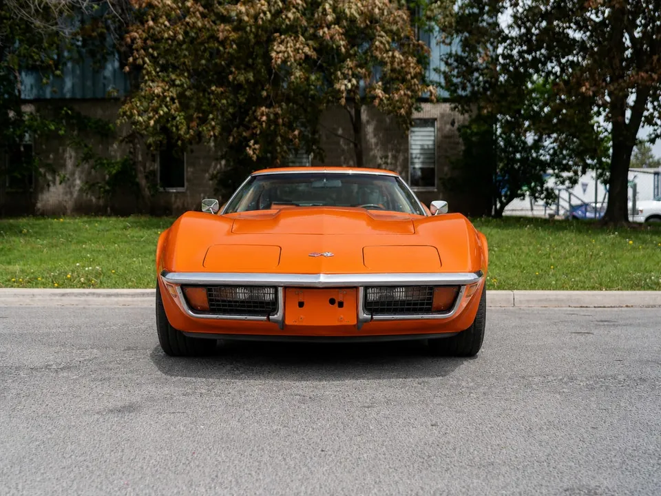 Chevrolet Corvette 1972 photo 2