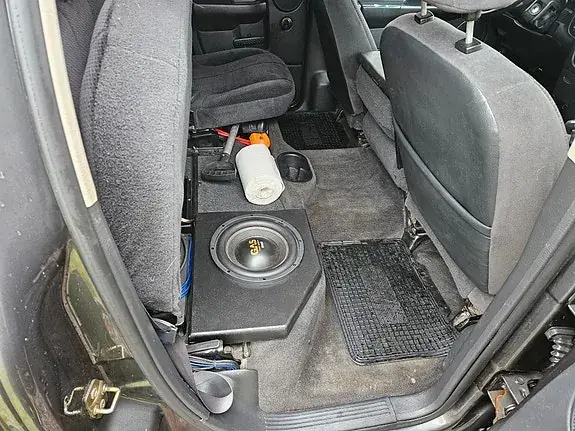 Dodge Ram 1500 2004 photo 4