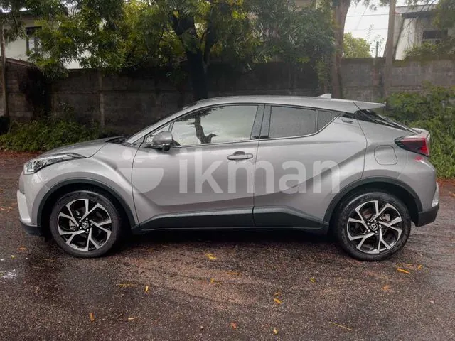 Toyota Chr 2018 photo 2