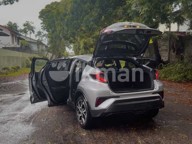 Toyota Chr 2018 photo 5