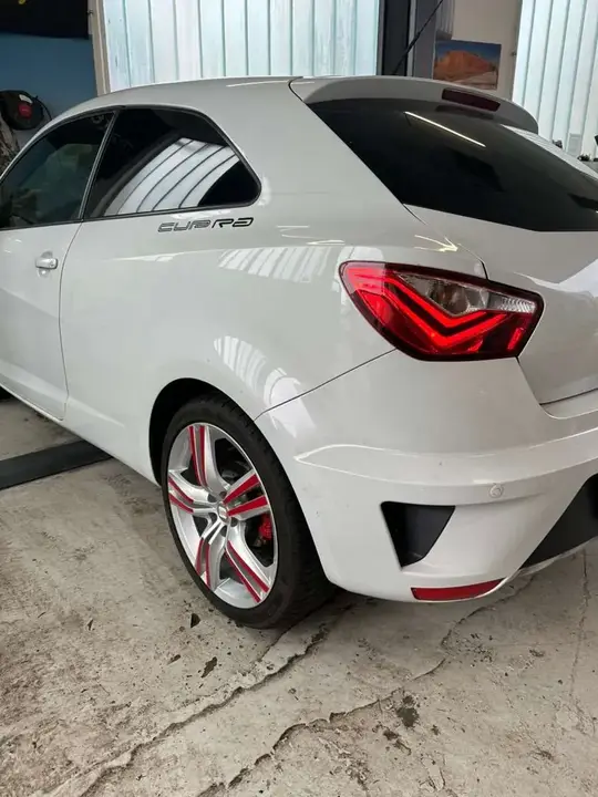 Seat Cupra 2013 photo 3