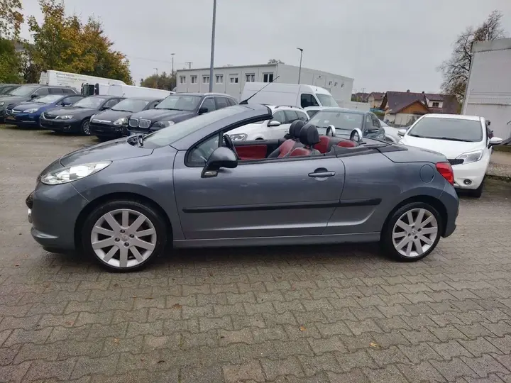 Peugeot 207 2007 photo 2