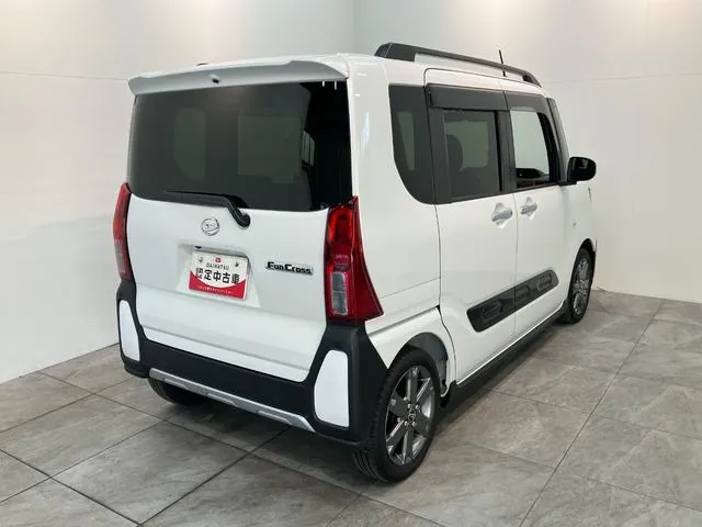 Daihatsu Tanto 2024 photo 3