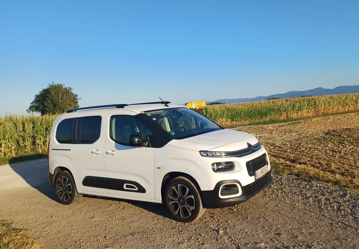 Citroen Berlingo 2021 photo 2