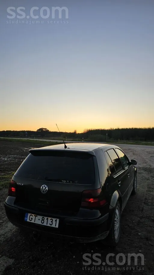 Volkswagen Golf 1999 photo 3