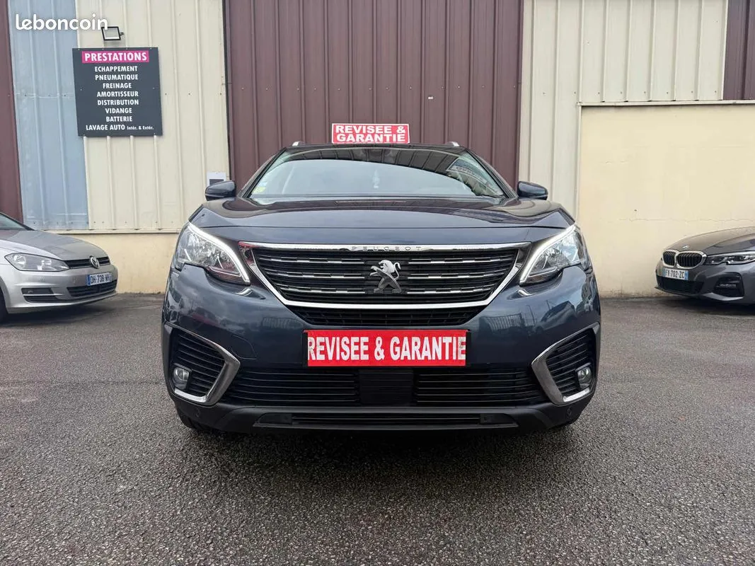 Peugeot 5008 2018 photo 5