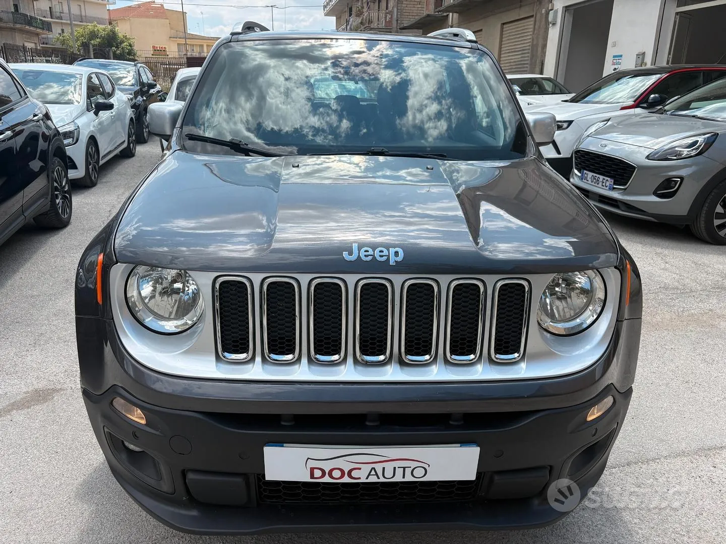 Jeep Renegade 2018 photo 2