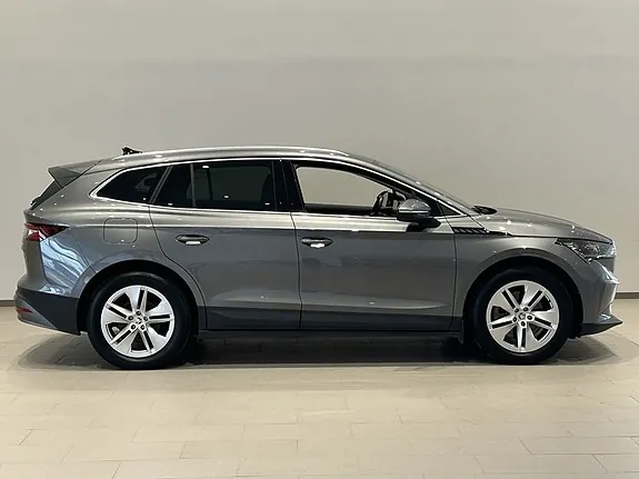 Skoda Enyaq 2023 photo 5