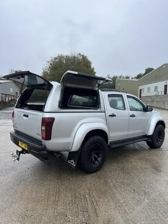 Isuzu D-Max 2017 photo 5