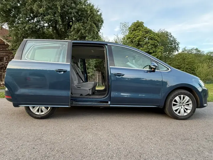 Volkswagen Sharan 2016 photo 3