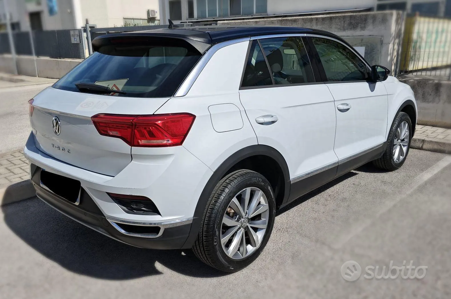 Volkswagen T-Roc 2018 photo 3